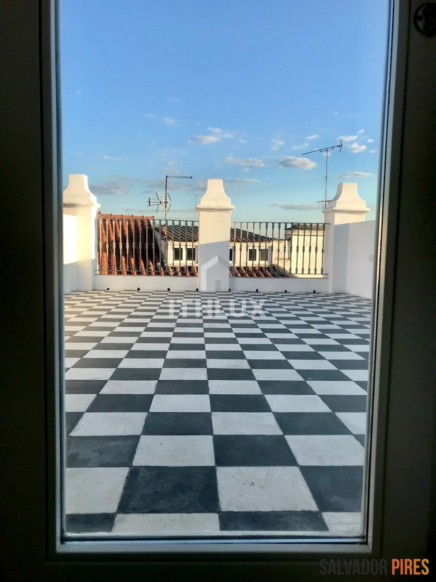 Apartamento T2 para Arrendamento em Évora (São Mamede, Sé, São Pedro e Santo Antão) Foto 13