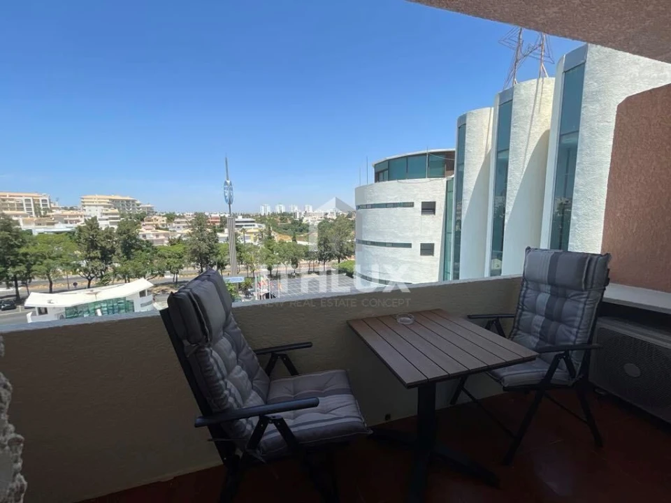 Apartamento para Venda em Albufeira e Olhos de Água Foto 6