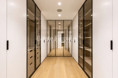 Apartamento T4 para Venda em Carcavelos e Parede