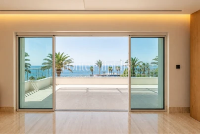 Apartamento T4 para Venda em Carcavelos e Parede
