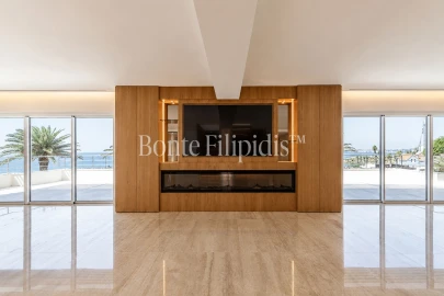 Apartamento T4 para Venda em Carcavelos e Parede