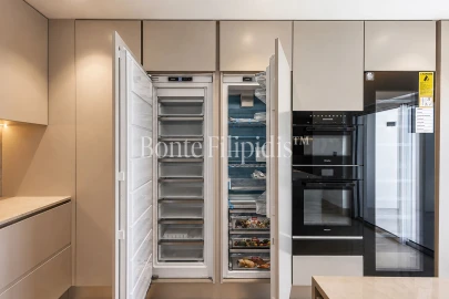 Apartamento T4 para Venda em Carcavelos e Parede