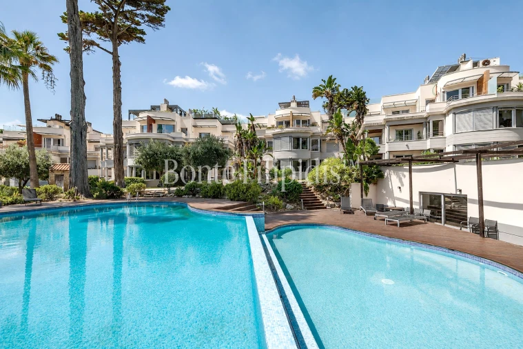 Apartamento T4 para Venda em Carcavelos e Parede Foto 71