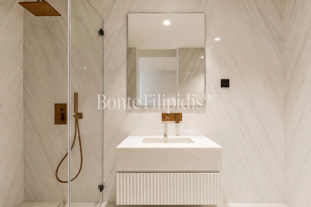 Apartamento T4 para Venda em Carcavelos e Parede Foto 56