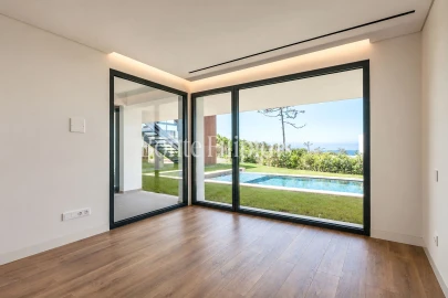 Moradia T5 para Venda em Colares