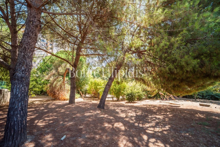Moradia T7 para Venda em Penha de França Foto 40