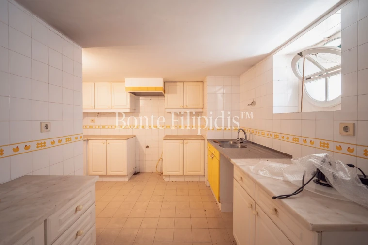 Moradia T7 para Venda em Penha de França Foto 21