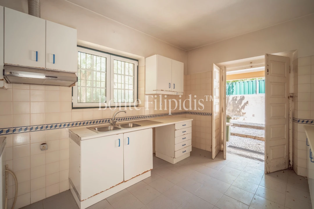Moradia T7 para Venda em Penha de França Foto 54