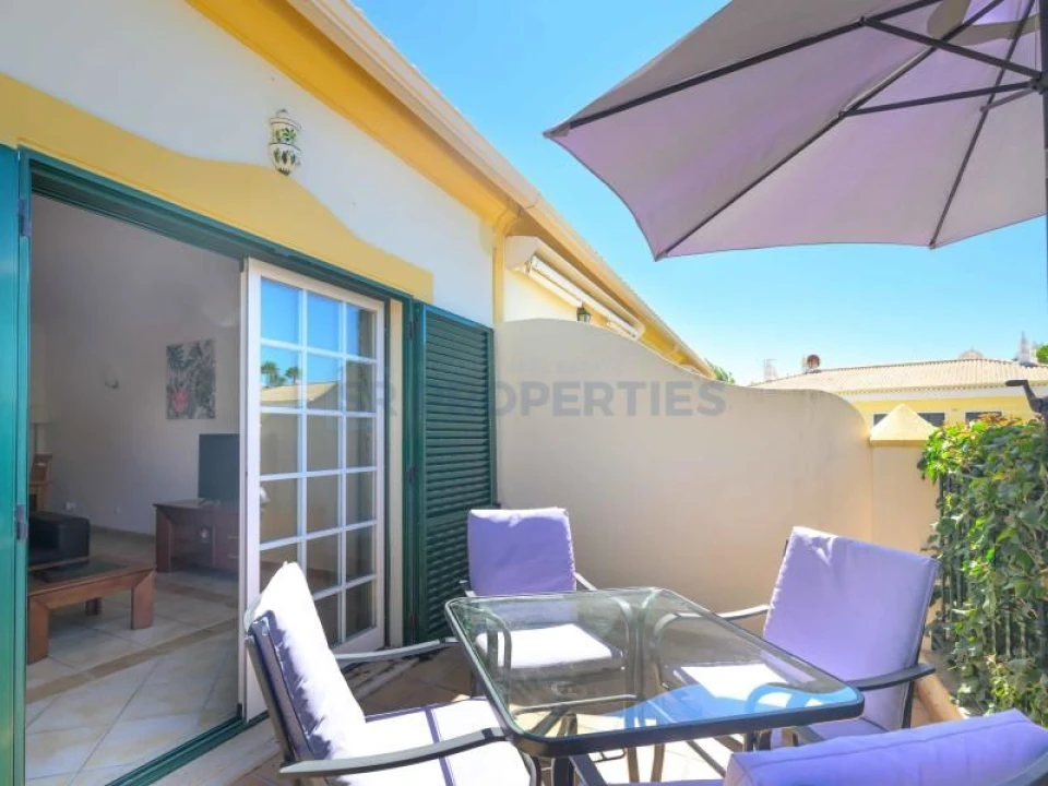 Apartamento T2 para Venda em Quarteira Foto 24