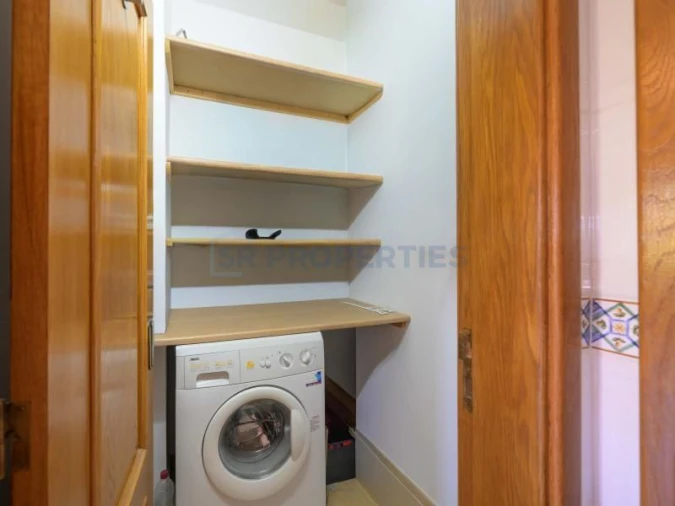 Apartamento T2 para Venda em Quarteira Foto 25