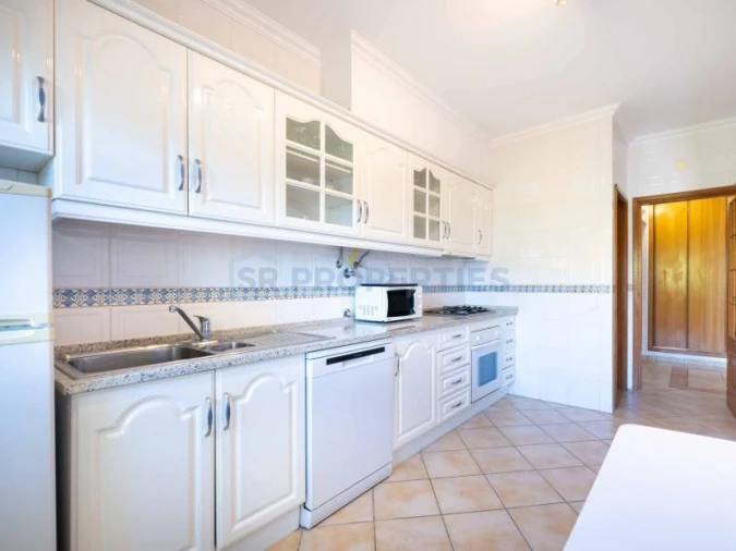 Apartamento T2 para Venda em Quarteira Foto 20