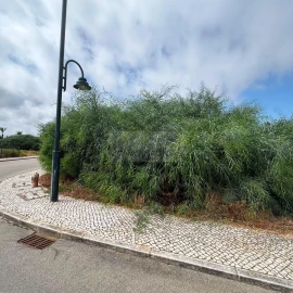 Terreno para Venda em Lagos (São Sebastião e Santa Maria)