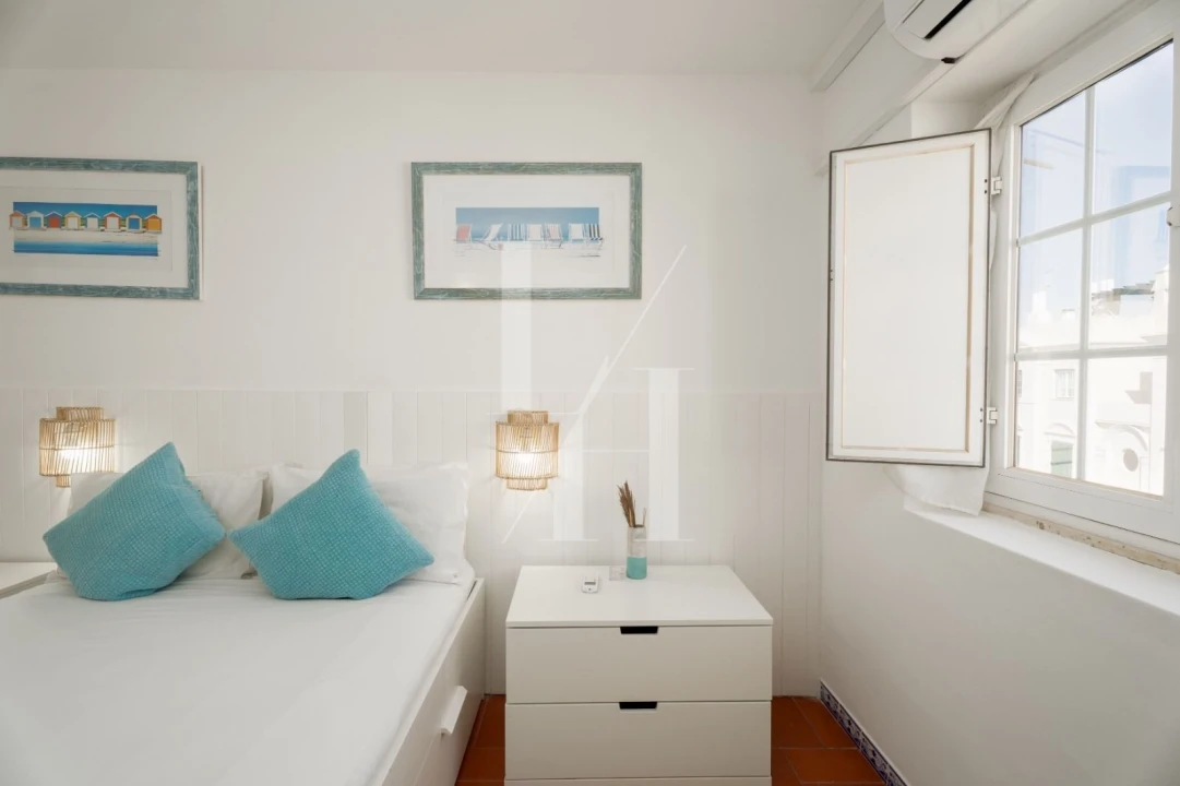 Apartamento T2 para Arrendamento férias em Quarteira Foto 8