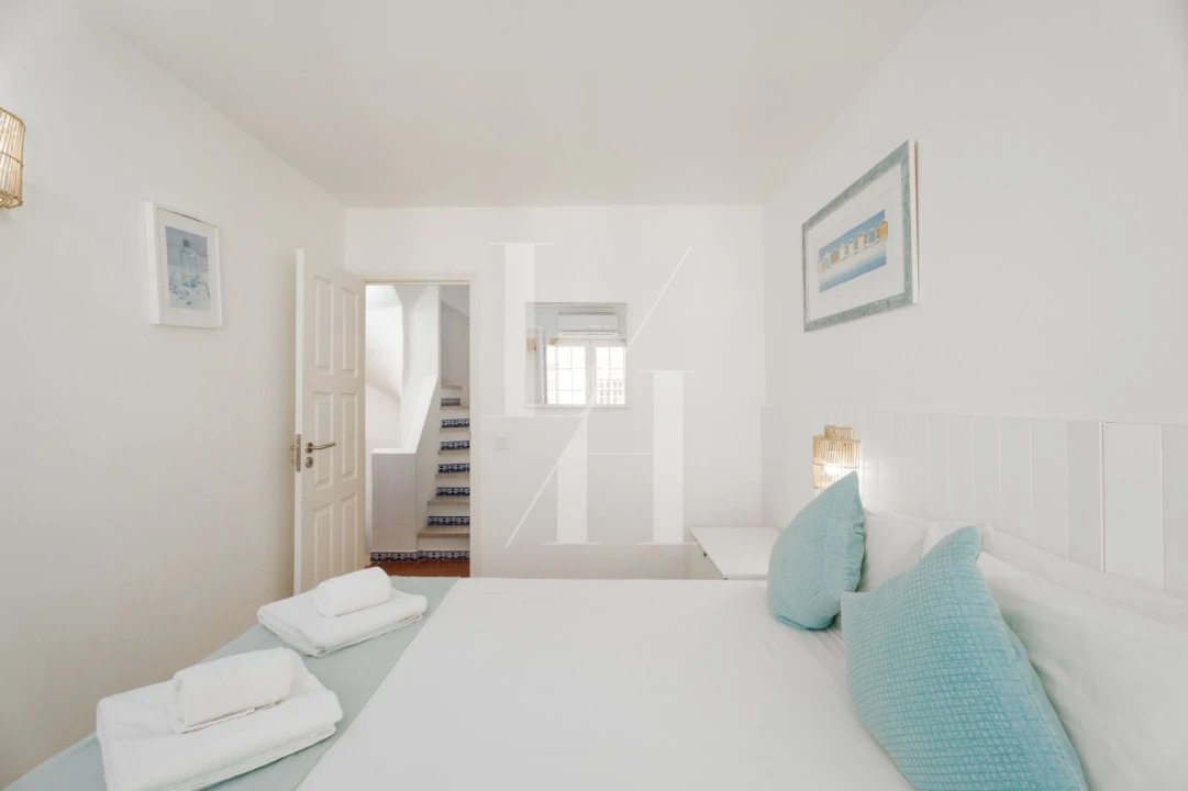 Apartamento T2 para Arrendamento férias em Quarteira Foto 7