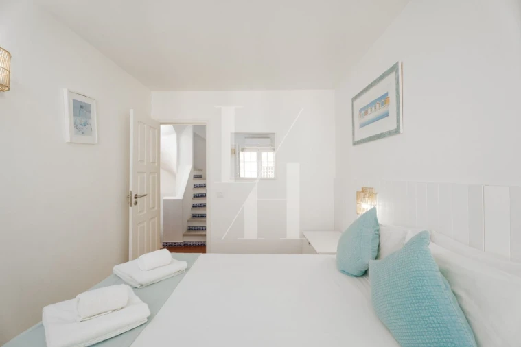 Apartamento T2 para Arrendamento férias em Quarteira Foto 7