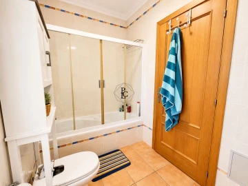 Apartamento T3 para Arrendamento em Albufeira e Olhos de Água