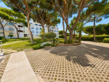 Apartamento T3 para Arrendamento em Albufeira e Olhos de Água