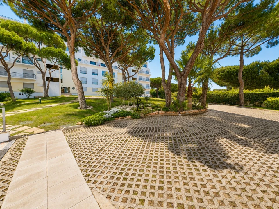 Apartamento T3 para Arrendamento em Albufeira e Olhos de Água Foto 7