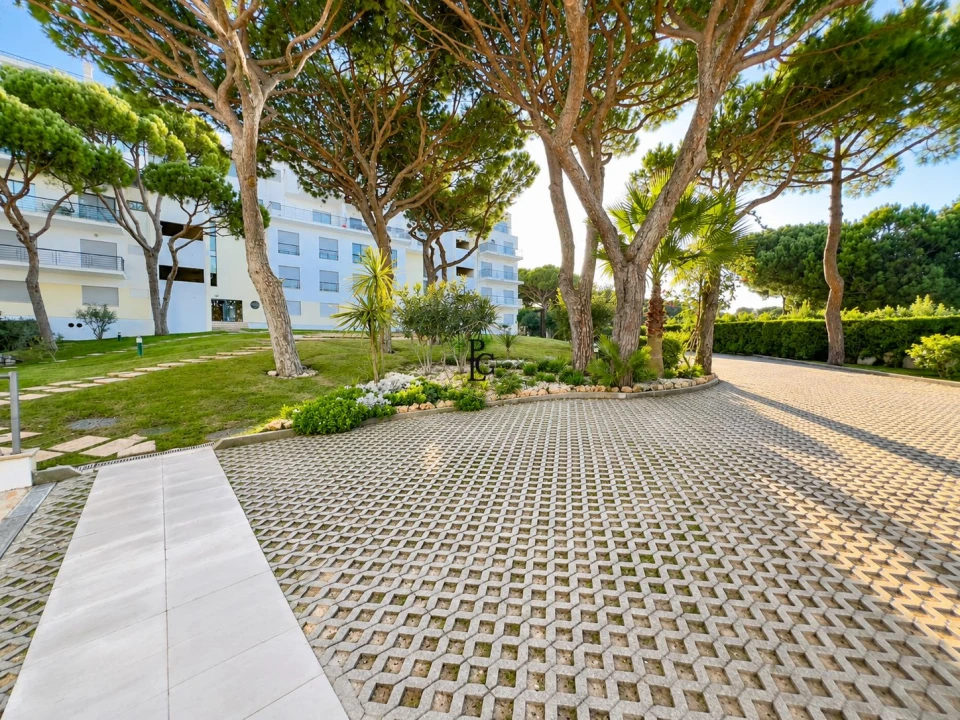 Apartamento T3 para Arrendamento em Albufeira e Olhos de Água Foto 35