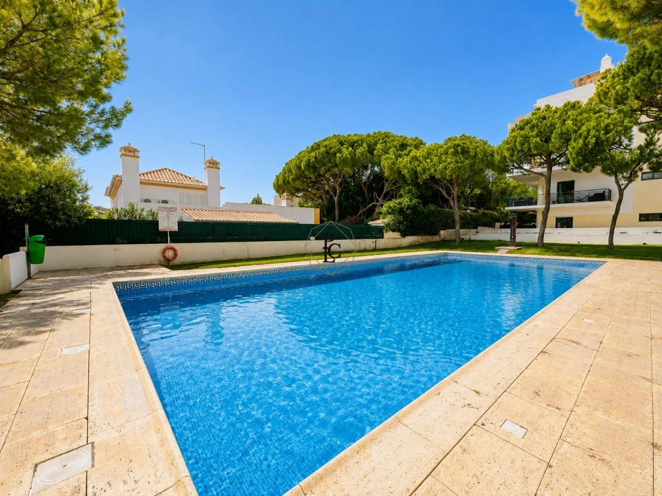 Apartamento T3 para Arrendamento em Albufeira e Olhos de Água Foto 33