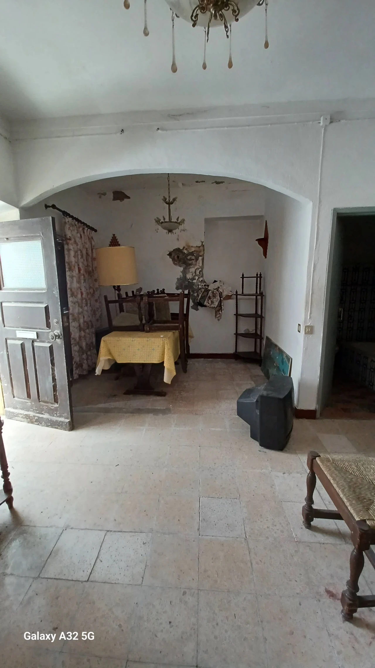 Moradia T2 para Venda em Santa Maria do Castelo e Santiago e Santa Susana Foto 10
