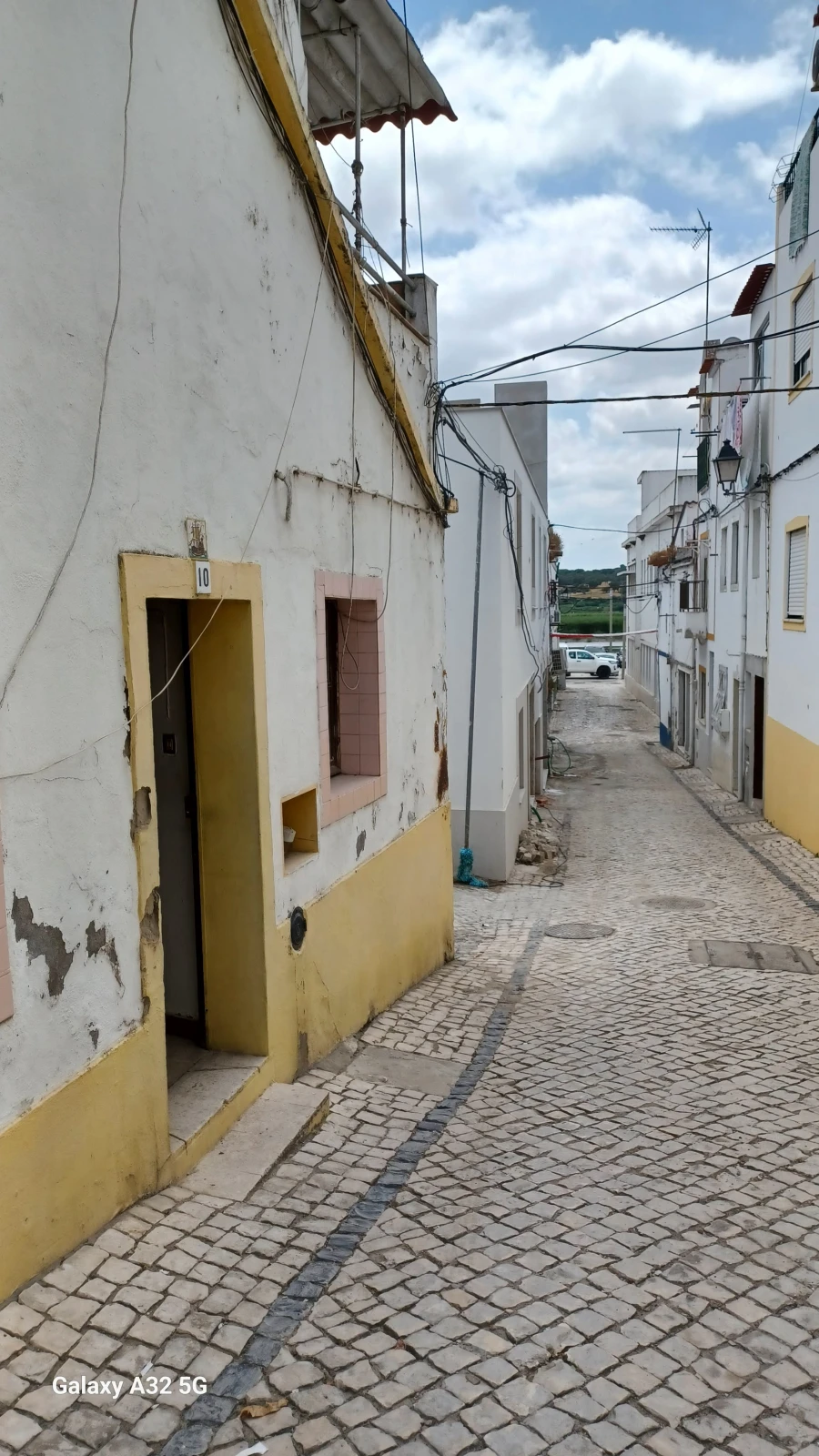 Moradia T2 para Venda em Santa Maria do Castelo e Santiago e Santa Susana Foto 4