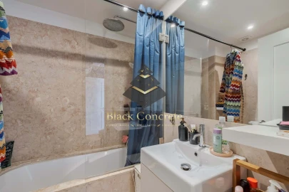 Apartamento T3 para Venda em Santo António