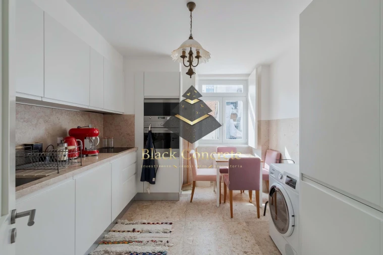 Apartamento T3 para Venda em Santo António Foto 9