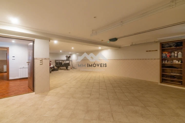 Moradia T6 para Venda em Matosinhos e Leça da Palmeira Foto 44