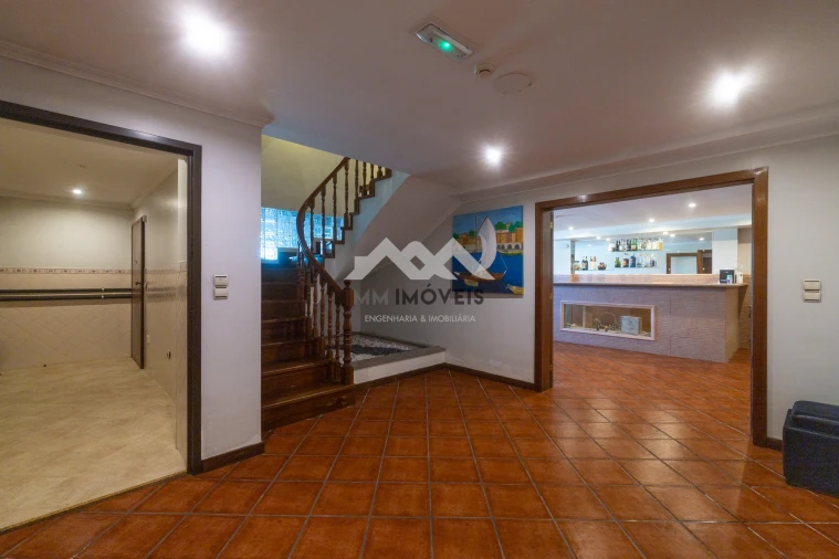 Moradia T6 para Venda em Matosinhos e Leça da Palmeira Foto 43