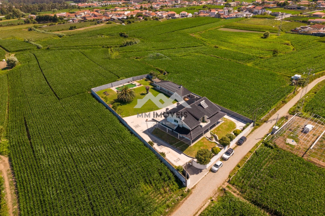Moradia T6 para Venda em Matosinhos e Leça da Palmeira Foto 50