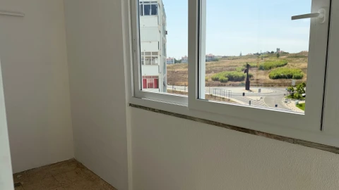 Apartamento T1 para Arrendamento em Oeiras e São Julião da Barra, Paço de Arcos e Caxias