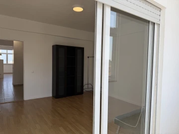 Apartamento T1 para Arrendamento em Oeiras e São Julião da Barra, Paço de Arcos e Caxias