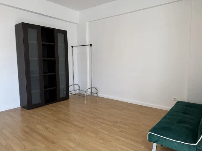 Apartamento T1 para Arrendamento em Oeiras e São Julião da Barra, Paço de Arcos e Caxias Foto 17
