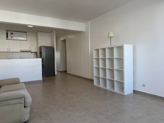 Apartamento T1 para Arrendamento em Oeiras e São Julião da Barra, Paço de Arcos e Caxias Foto 2