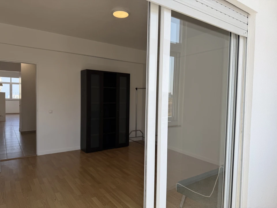Apartamento T1 para Arrendamento em Oeiras e São Julião da Barra, Paço de Arcos e Caxias Foto 12