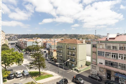 Apartamento T2 para Venda em Odivelas