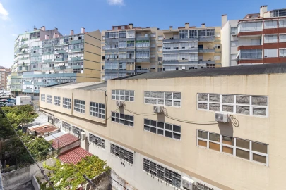 Apartamento T2 para Venda em Odivelas