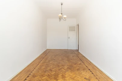 Apartamento T2 para Venda em Odivelas