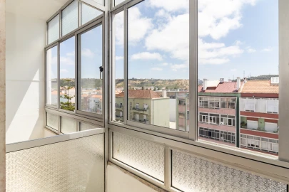 Apartamento T2 para Venda em Odivelas