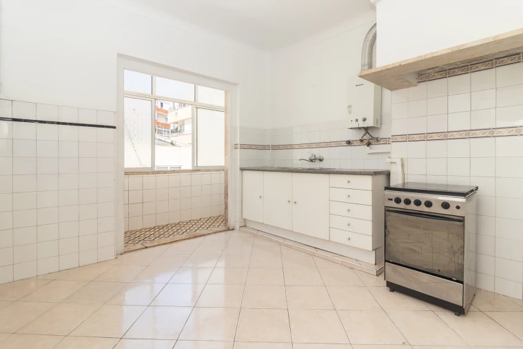 Apartamento T2 para Venda em Odivelas Foto 26