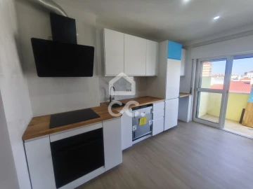 Apartamento T3 para Venda em Mina de Água