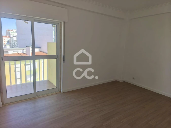 Apartamento T3 para Venda em Mina de Água Foto 7