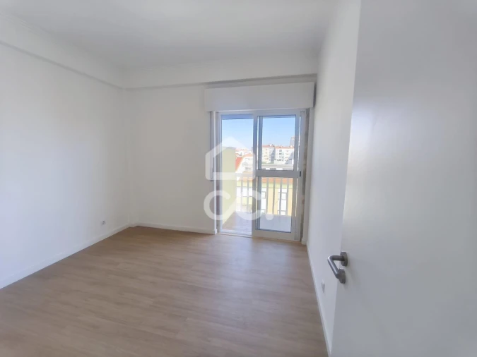 Apartamento T3 para Venda em Mina de Água Foto 16