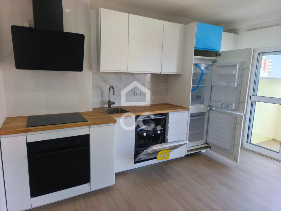 Apartamento T3 para Venda em Mina de Água Foto 35