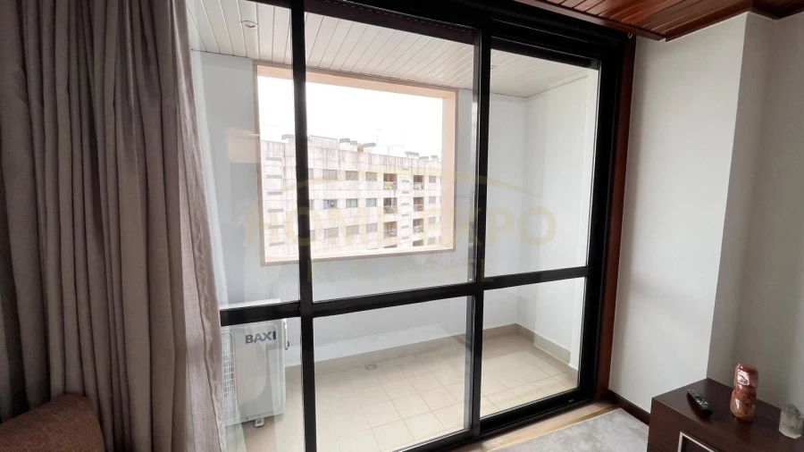 Apartamento T5 para Venda em Parque das Nações Foto 23