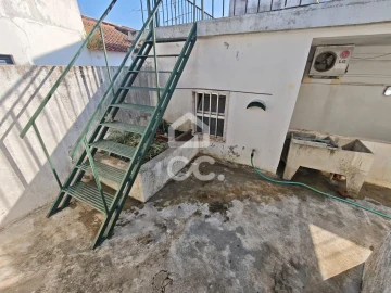 Moradia T2 para Venda em Torres Novas (São Pedro), Lapas e Ribeira Branca