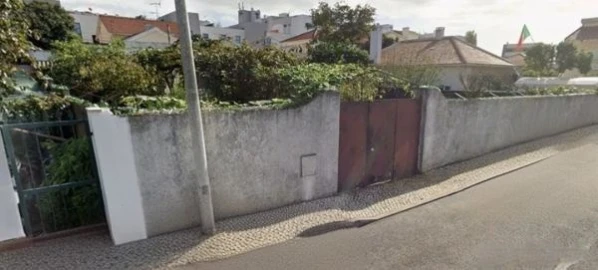 Terreno para Venda em São Domingos de Rana