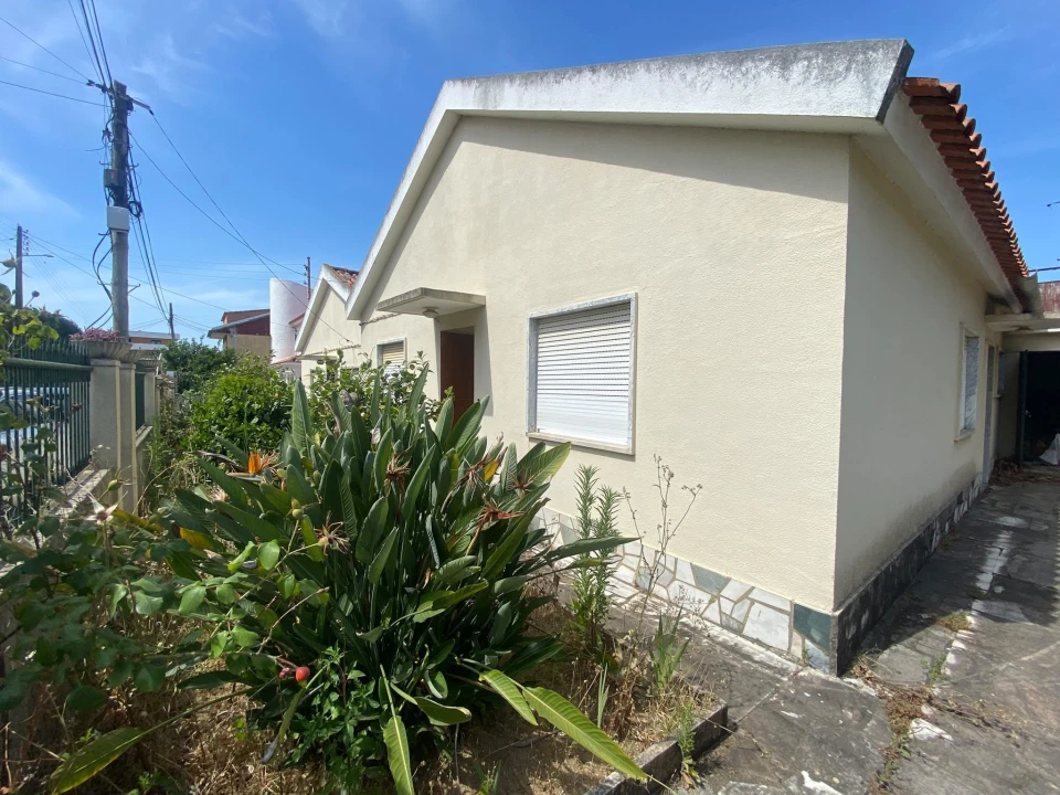 Terreno para Venda em São Domingos de Rana Foto 35
