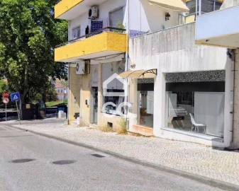 Negócio para Venda em Torres Novas (São Pedro), Lapas e Ribeira Branca